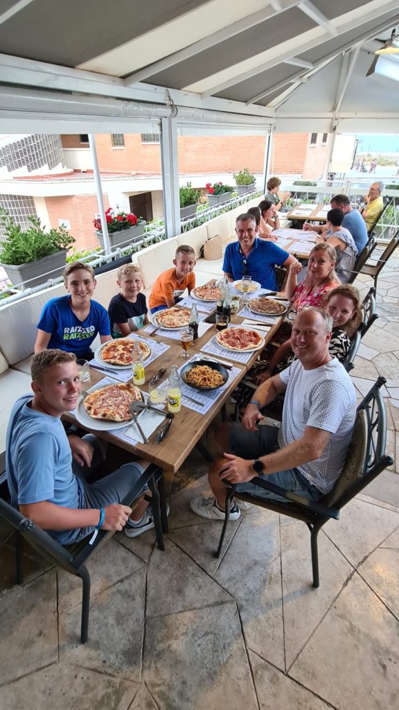 Gezellig eten in Torredembarra